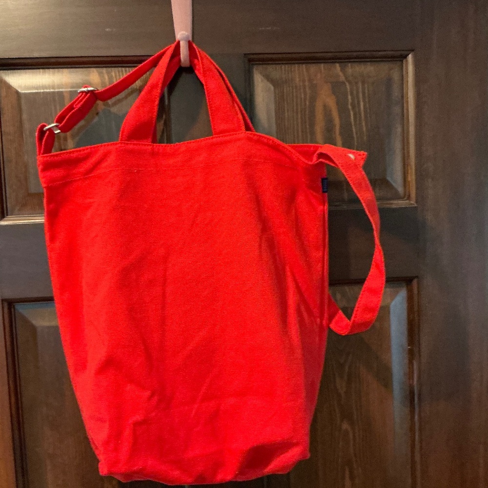 Apple by Baggu Heavy Canvas Device Tote